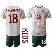 Mexico Andres Guardado #18 Udebane Trøje Børn VM 2022 Kortærmet (+ Korte bukser)